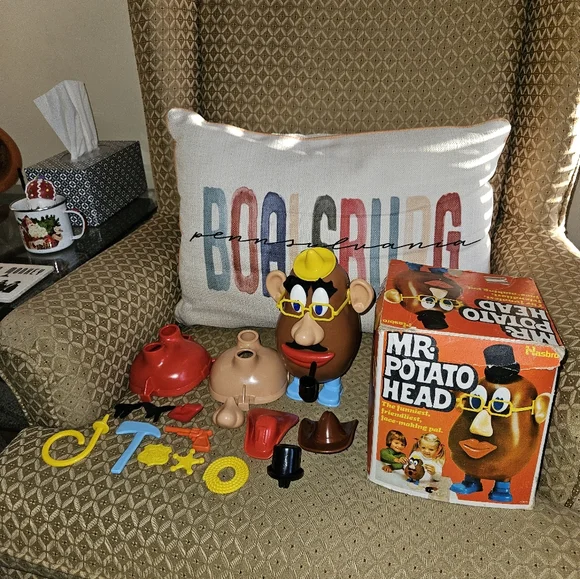 Hasbro Toys Mr Potato Head Original 976 Vintage Hasbro Toy - Main Image